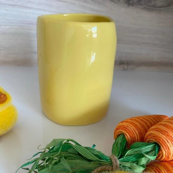 Rae Dunn Yellow PEEP PEEP Easter Mug - NEW - Picture 2 of 8